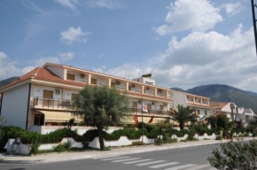  Hotel Harmony  Тортора